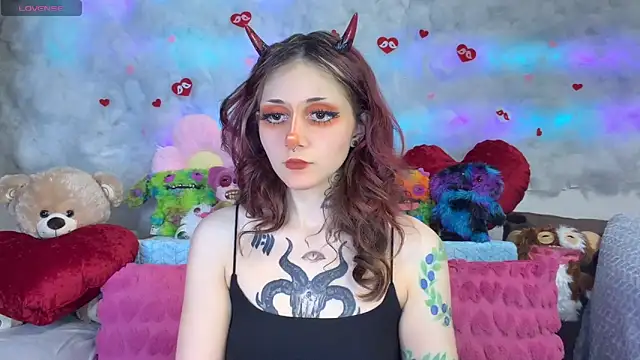 Snapshot of _Devill_Baby chatting on February 13, 6:59 pm Devill Baby online show from February 13, 6:59 pm