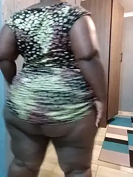 Snapshot of HotBootyBabe90 chatting on April 15, 7:21 pm HotBootyBabe90 online show from April 15, 7:21 pm
