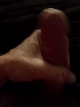 longdeepwhitecock online show from December 21, 12:12 pm