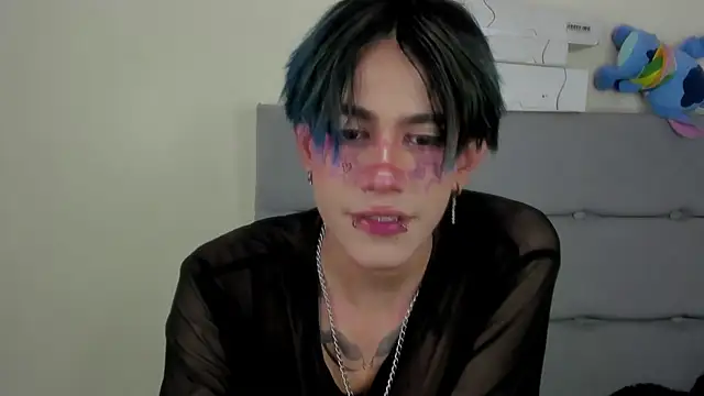 andrew uwu  online show from July 4, 9:54 pm