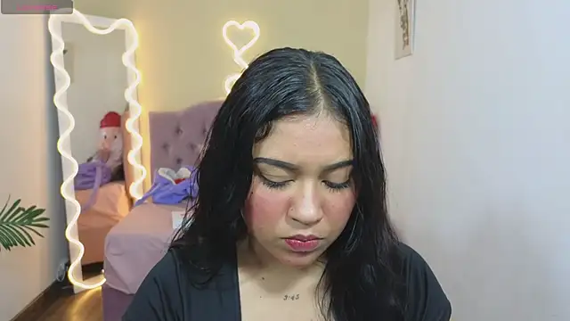 Snapshot of kendra_tay chatting on March 7, 3:19 am kendra tay online show from March 7, 3:19 am
