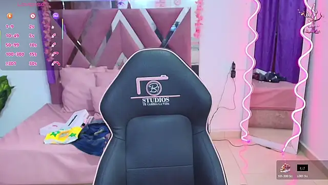 kendra tay online show from November 14, 3:16 am