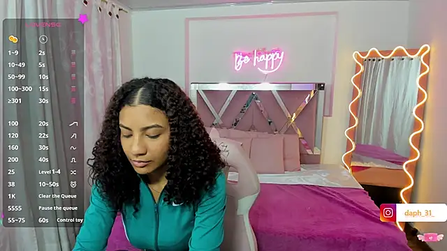 Daphnne tay online show from March 20, 3:02 am