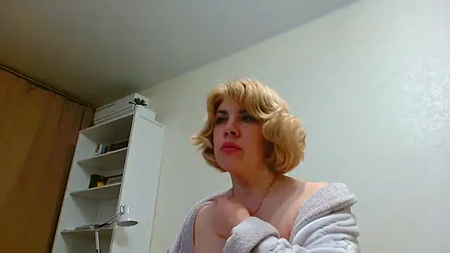 Brionia online show from February 18, 5:42 pm