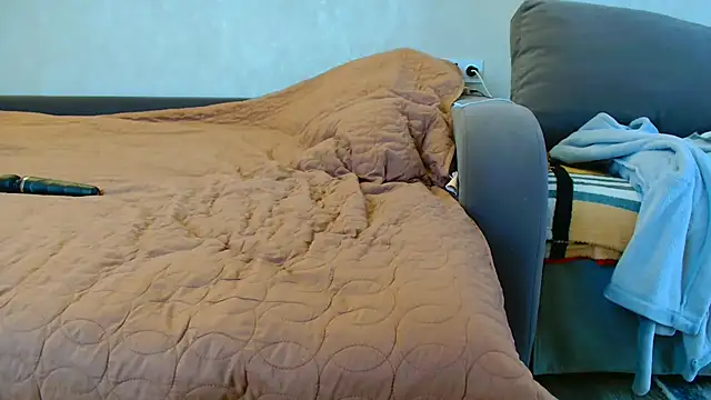 Snapshot of Brionia chatting on January 10, 7:54 am Brionia online show from January 10, 7:54 am