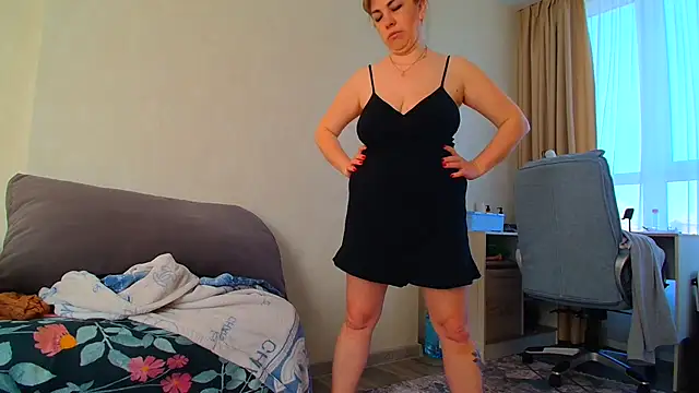 Brionia online show from May 1, 6:29 am