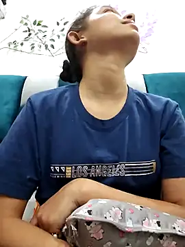 Aleena Rai online show from December 24, 10:17 pm