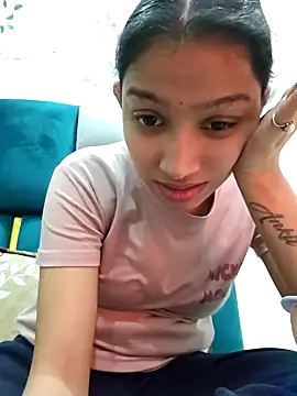 Aleena Rai online show from January 7, 10:19 pm