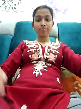 Aleena Rai online show from February 3, 6:49 pm