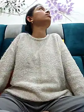 Aleena Rai online show from February 4, 7:55 pm