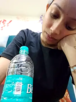 Aleena Rai online show from March 9, 5:49 pm
