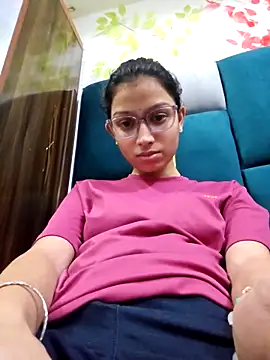 Aleena Rai online show from March 12, 7:49 pm