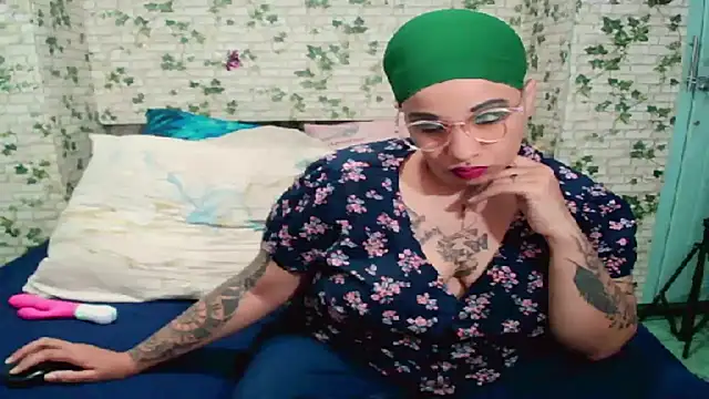Indian candyXX online show from May 14, 4:36 pm