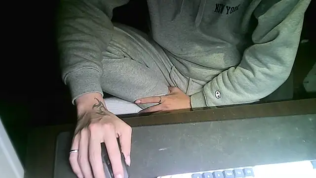 Ryan67533 online show from December 22, 9:22 am