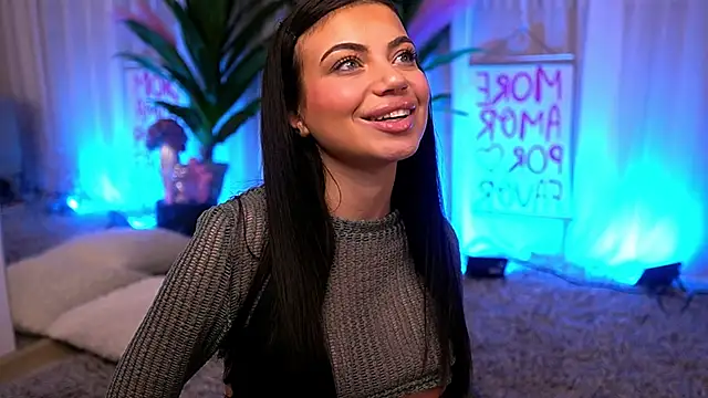 EsmeeLuv online show from February 20, 11:54 pm