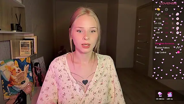 lisa barbie online show from October 22, 8:08 pm