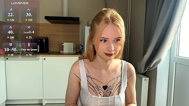 lisa barbie online show from May 4, 9:05 am