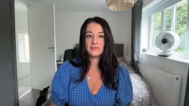 flatwhite0 online show from July 30, 8:35 am