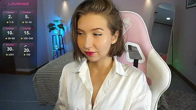 LinaSiren online show from January 13, 3:12 am