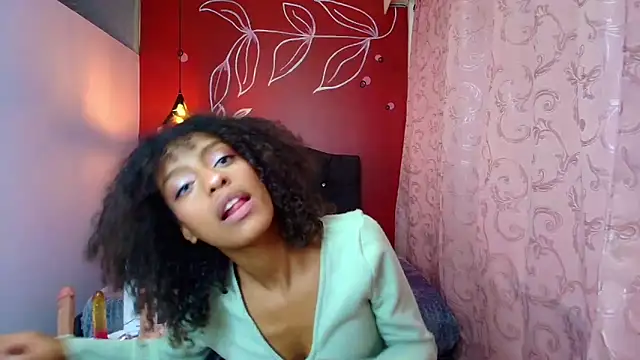 Zia Green online show from February 27, 3:37 pm