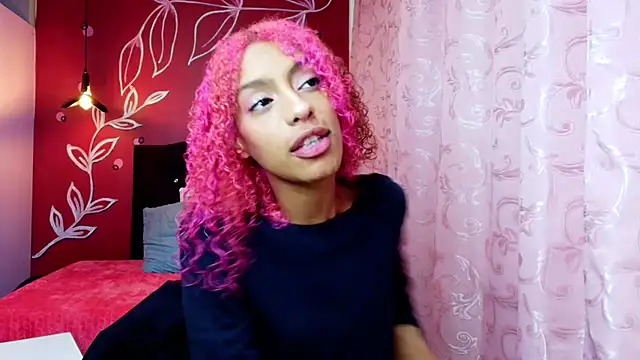 Zia Green online show from March 21, 12:06 pm