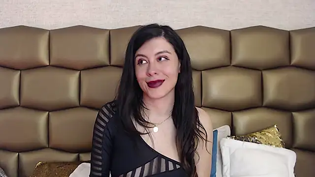 Snapshot of JaneLondon chatting on December 16, 9:09 pm JaneLondon online show from December 16, 9:09 pm