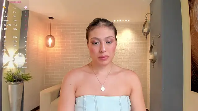 Snapshot of IrinaPortman chatting on March 14, 6:50 pm IrinaPortman online show from March 14, 6:50 pm