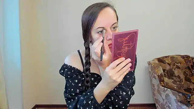 Sabrina Lavv online show from September 22, 1:57 pm