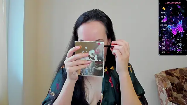 Sabrina Lavv online show from October 12, 7:07 am