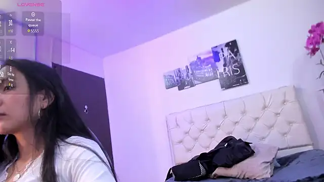 Amy Kiitty  online show from November 8, 12:38 pm