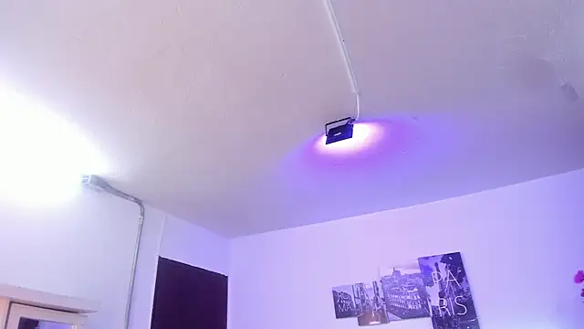 Amy Kiitty  online show from November 28, 1:03 pm