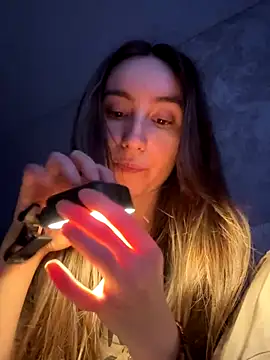 viviandaimond1 online show from October 25, 2:24 pm