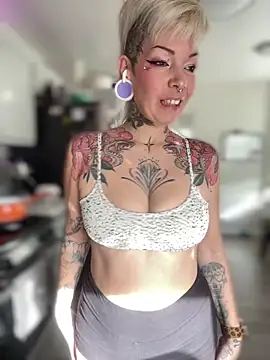 GoldieBakeman online show from December 18, 5:19 pm