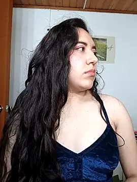 Emi chik online show from November 21, 11:09 am