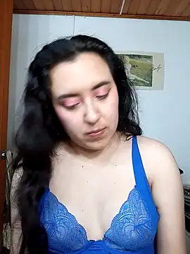 Emi chik online show from November 29, 11:24 am