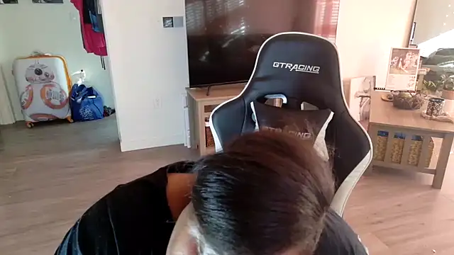 explosivekitty69 online show from February 12, 11:44 pm