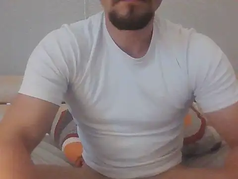 LoveEveryWet online show from May 25, 8:42 am