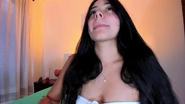 GabyButtler1 online show from March 9, 9:36 pm