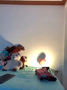 GabyButtler1 online show from October 11, 7:01 pm