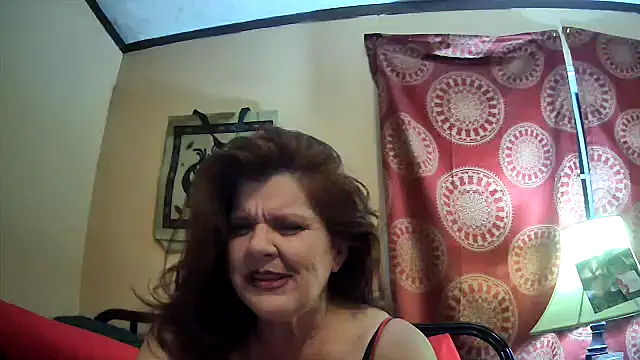 Snapshot of Fantasymaid80 chatting on March 3, 5:20 am Fantasymaid80 online show from March 3, 5:20 am