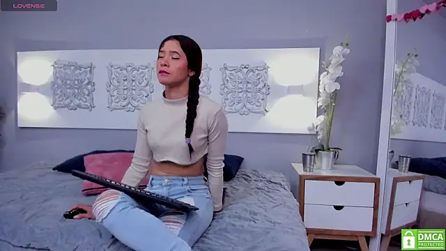 adelaa 11 online show from February 19, 12:22 pm