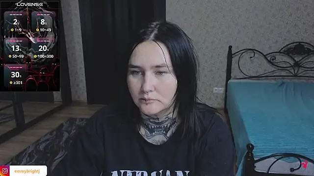 Emmybrightj  online show from November 1, 6:21 pm