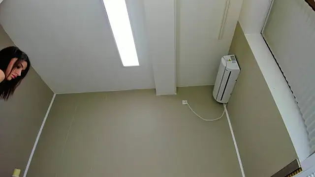 Snapshot of Kimi_Ivy chatting on December 30, 5:37 am Kimi Ivy online show from December 30, 5:37 am