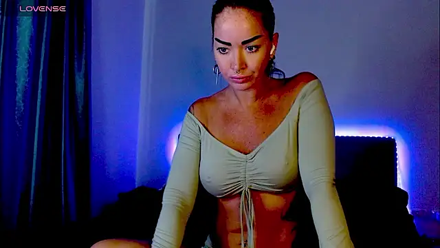 amber tasty online show from December 8, 2:18 am