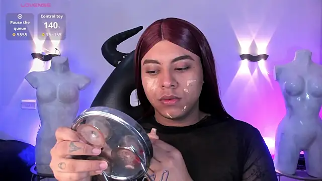 Emili Roux online show from March 1, 11:01 am