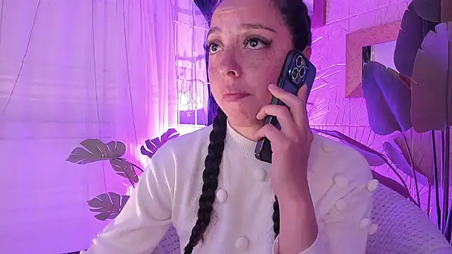 sadashi moon  online show from February 2, 1:45 am