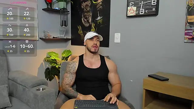 Giorgio-Leone online show from November 2, 9:39 pm