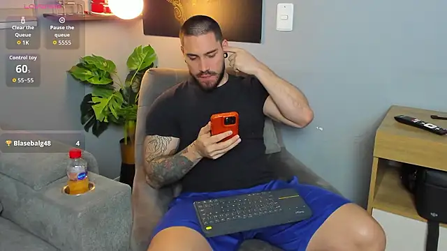 Giorgio-Leone online show from March 17, 2:05 am