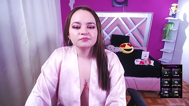 Snapshot of Naiara_Sex_ chatting on December 21, 4:25 pm Naiara Sex online show from December 21, 4:25 pm