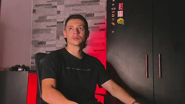 Snapshot of Dimitri_higth420 chatting on October 3, 2:19 am Dimitri higth420 online show from October 3, 2:19 am